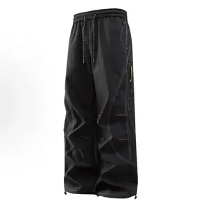 Men's structured tactical work pants, featuring patchwork design and artificial zipper details; Outdoor functional shell pants for spring and autumn, with straight, loose, and pleated cuts; men's wear.RAIMENTRY