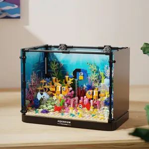 Marine Theme Building Blocks Toy, 568pcs/box Coral Ecosystem Scene Building Blocks Toy with Atmosphere Light, DIY Assembly Toy for Home Decoration