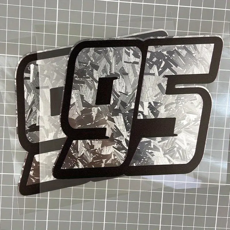 Holographic Carbon & Silver Racing Number 95 Motorcycle Sticker, Waterproof Personalized Vinyl Decal, Universal Decoration for Car Windows, Bumpers, Motorbike Fuel Tanks, Windshield Sticker, Hologram Stickers, Front Number Decal