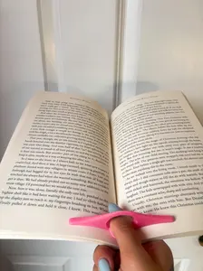 Thumb page holder