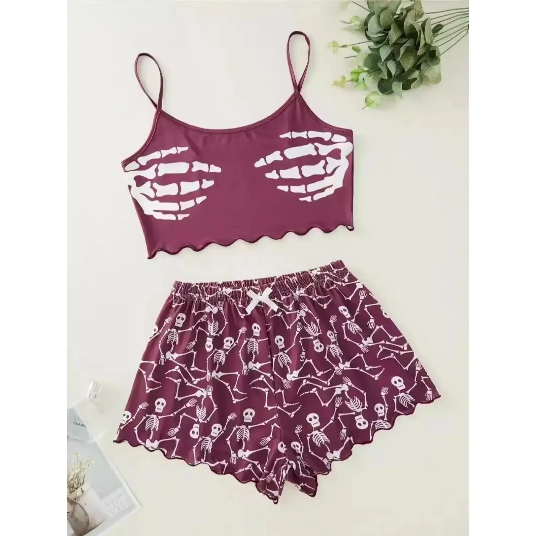 Women's Halloween pumpkin print vest and shorts pajama set, suitable for parties or comfortable nights at homeRAIMENTRY Women's Halloween pumpkin print vest and shorts pajama set, suitable for parties or comfortable nights at homeRAIMENTRY