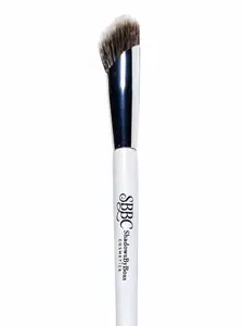 Contour Nose Angle Brush