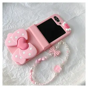 Fresh Korean Luxury Wings Love Bow Bracelet Bracelet Case for Samsung Galaxy Z Flip7 Z Flip6 Z Flip5 Z Flip4 Z Flip3 Back Cover