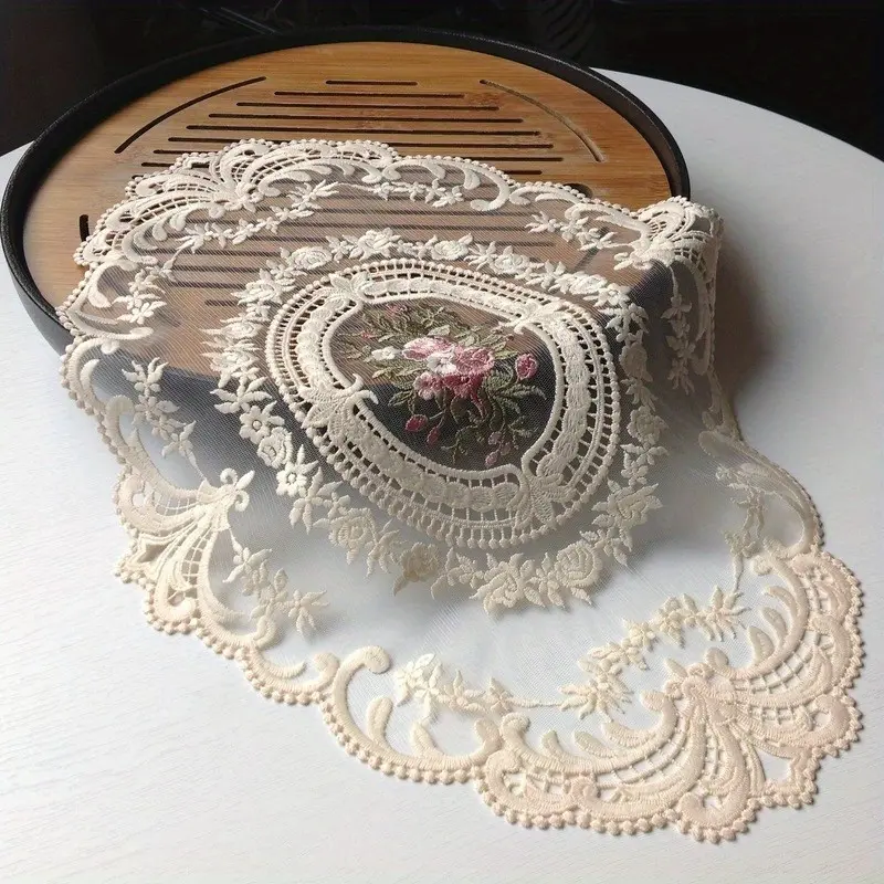 Handmade Crochet Round Tablecloth, Vintage Home and Living Room Decor, Elegant Hollow Design, Non-Sponge Rubber, Unvulcanized, Universal Use, Vintage Aesthetic, Versatile Decor
