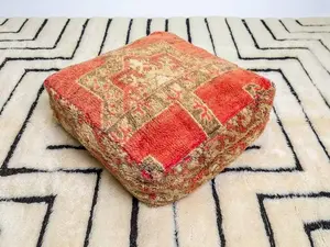 Tiggi - Moroccan Bohemian Floor Pillow - Cover Handmade Cushion made from Vintage 80's Moroccan Rugs .