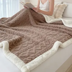 Double-Sided Polyester Fiber Lamb Fleece Blanket, Simple Jacquard Rhombus Cover, Home Leisure Warm Blanket, All-Season, Pet-Friendly