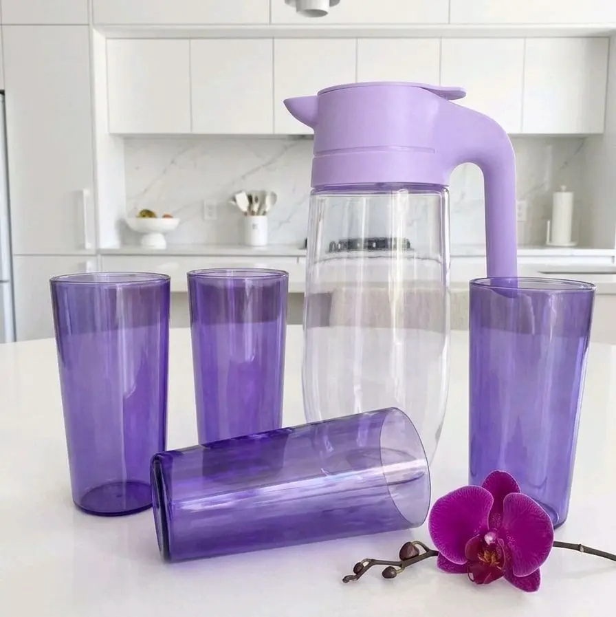 Pitcher and glasses set in a lilac shade Pitcher and glasses set in a lilac shade