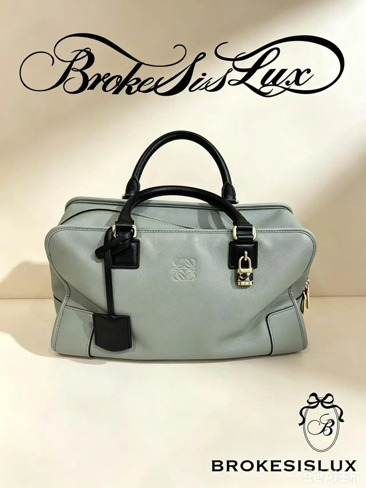 Pre-owned Loewe Sage Green Pebble Leather Amazona 36 Boston Travel Bag Black Contrast Handles, Anagram Lock Charm, Gold Branded Leather Luggage Tag (16cm 22cm), Travel Bags