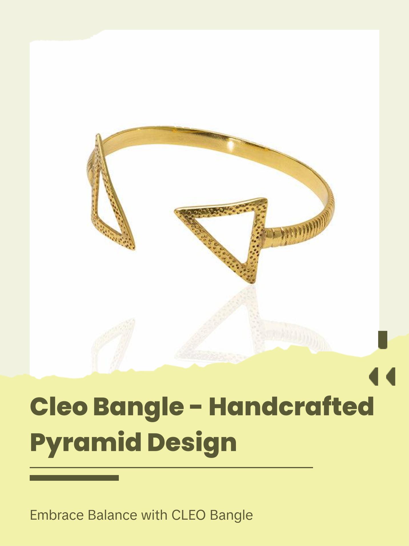 The CLEO Bangle