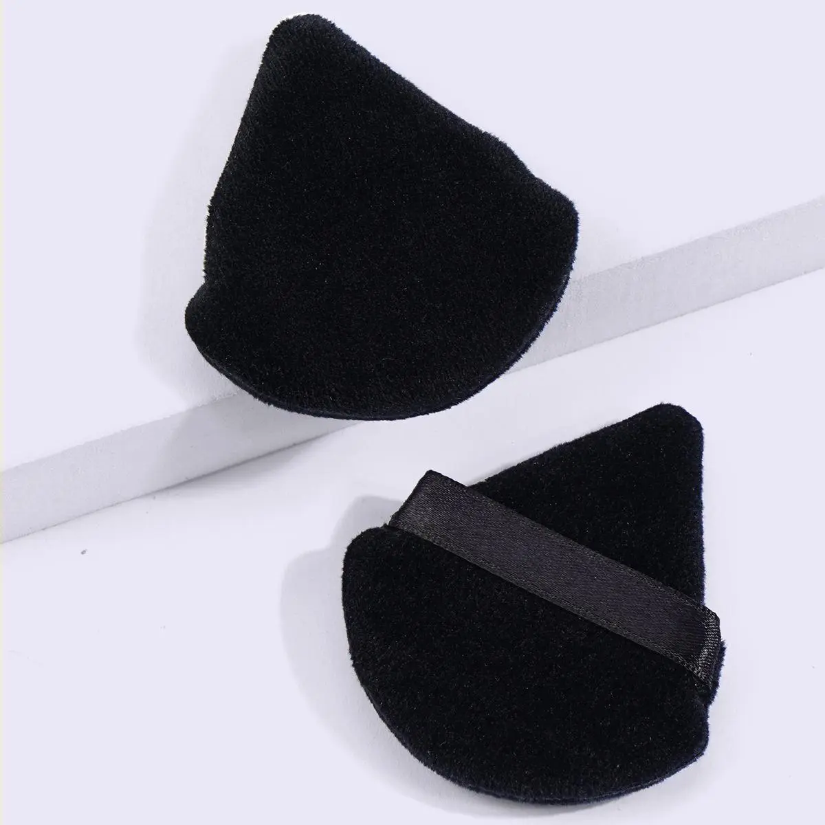 Triangle Powder Puff, Soft Makeup Sponge Puff, Face Detail Makeup Puff for Liquid Foundation, Powder, Cream, Blending & Facial Detailing Tool, Summer Makeup