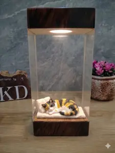 Resin Cat Sleeping Kitten, Cute Calico Cat Decor, Cozy Bedroom Ambient Light, Aesthetic Desk Gift