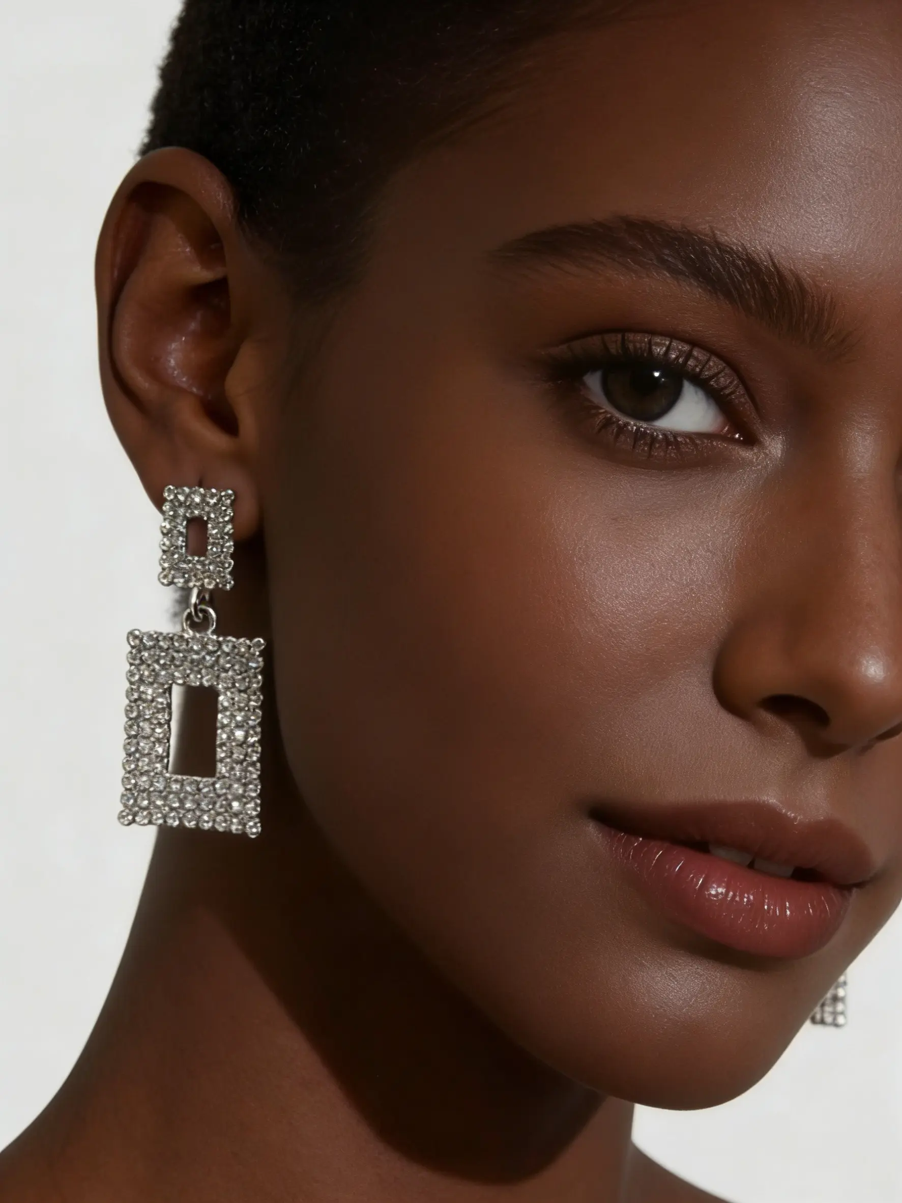 Sparkling Square Zircon Dangle Earrings for Women, Bold Geometric Rhinestone Long Earrings, Eye-Catching Full Drill Jewelry for Parties
