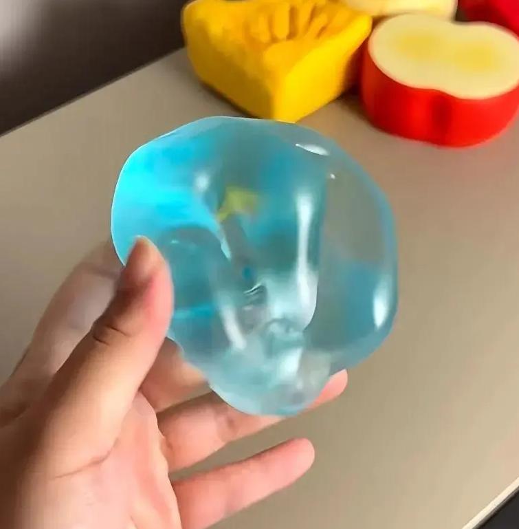 1Pc Moldable Slow Rebound  Sea Blue Coconut Oil Squeeze  Ball, 6cm Round Malt Stress Relief Toy, Ideal for Holiday, Birthday, Easter, Halloween, Christmas & Party Favors