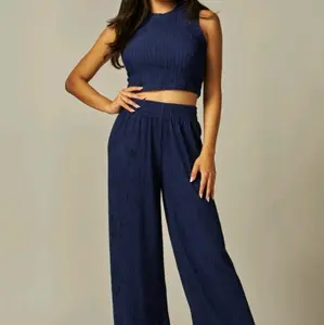 BLUE CRINKLED CROP TOP LOUNGWEAR SET