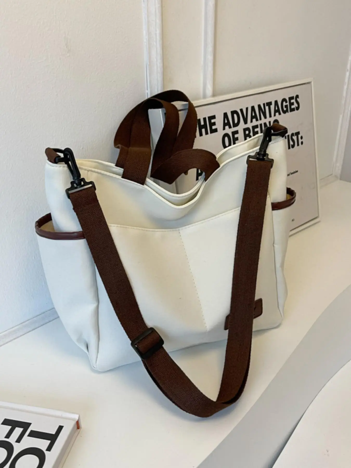 Fashion Contrast Binding Letter Label Design Canvas Zipper Shoulder Bag, Simple All-match Solid Color Large Capacity Shopping Tote Bag, Casual Commuti