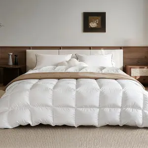 Sleep Like a Hotel – Ultra Fluffy Goose Feather Comforter