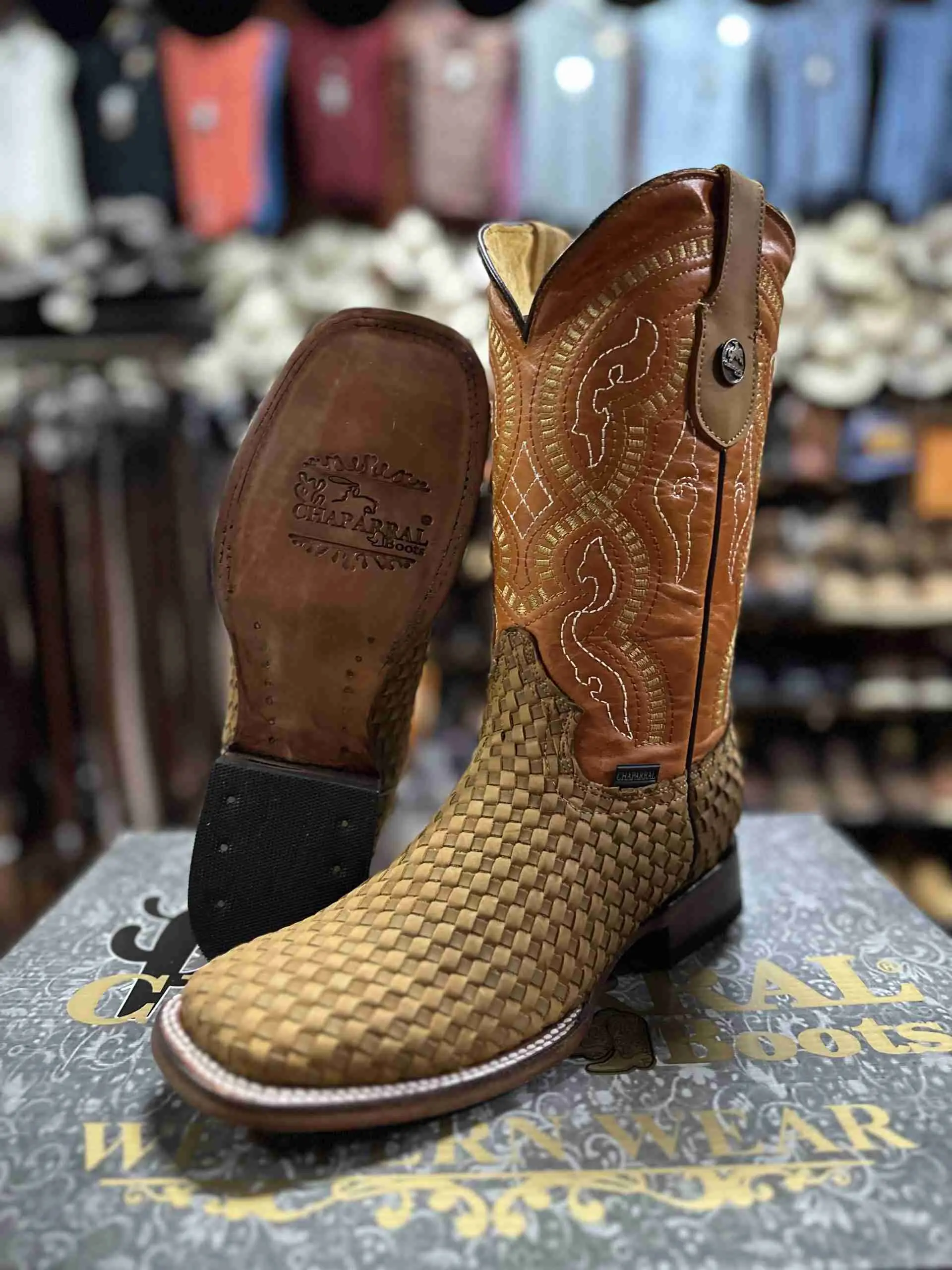 CHAPARRAL | WESTERN BOOTS | SQUARE TOE | HANDWOVEN | HONEY | MDLR 0017