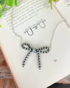Western Bow Necklace - Silver