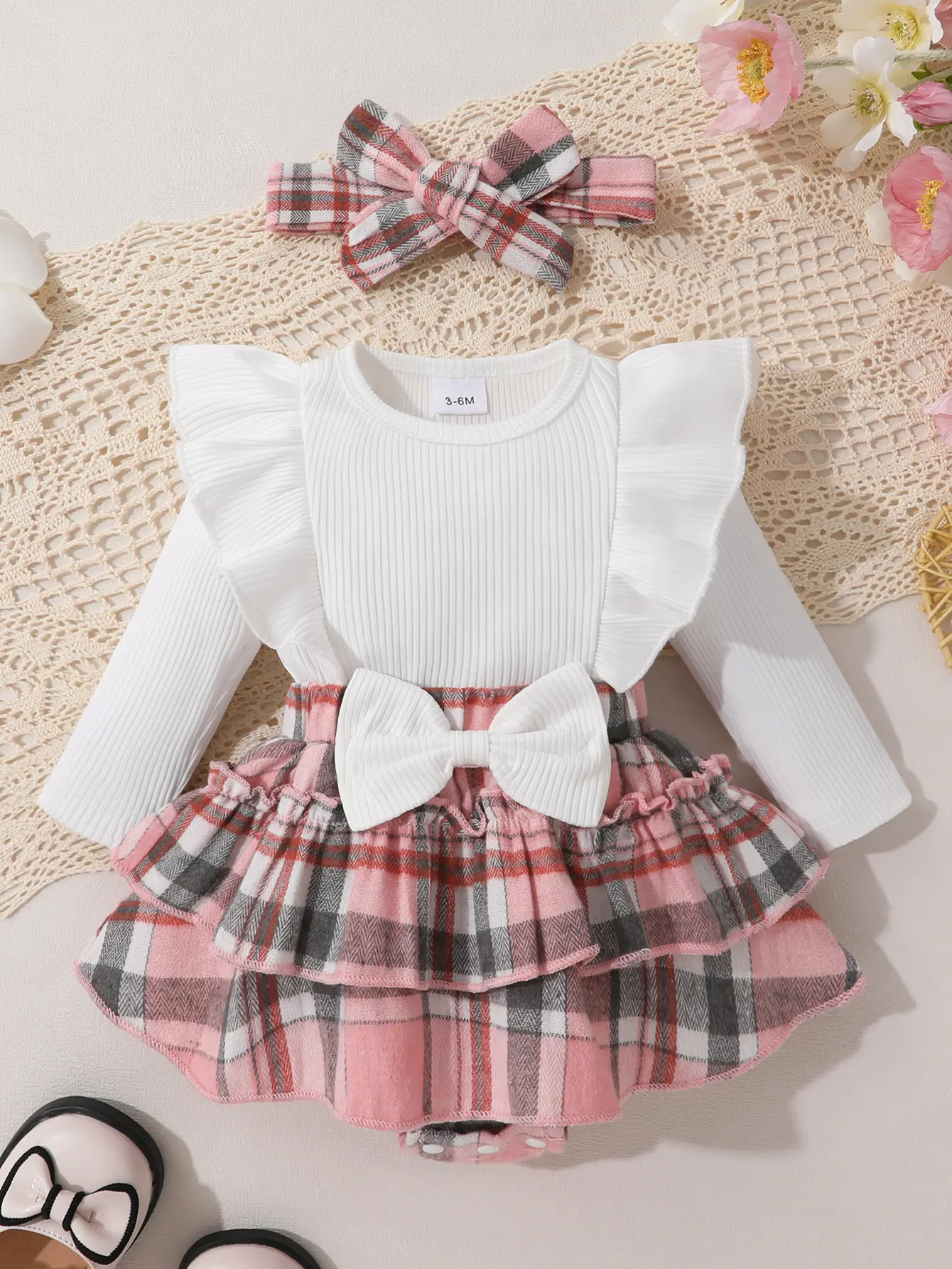 Baby Girl 2-Piece Clothing Gift Set - Cute Plaid Skirted Romper with Bow Tie & Headband, Long Sleeve Outfit, Baby Clothing, Plaid Pattern Feels Playful Casual Essentials Set