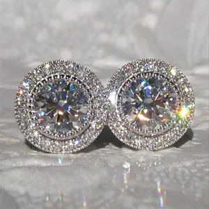 New Earrings Inlaid with Super Shiny Round Zircon Full Diamond Stud Earrings for Women Elegant and Graceful Copper Geometric Shape Fashion Office Style