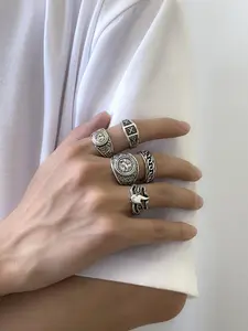 5pcs/Set Men's Fashion Trendy Alloy Stacking Rings, Street Style Retro Cool Design Totem Geometric Pattern Men's Ring