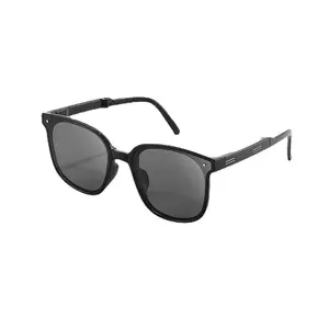 Foldable Sunglasses Women 2026 Trendy Vintage UV Protection Lightweight Pocket Sunglasses Wholesale