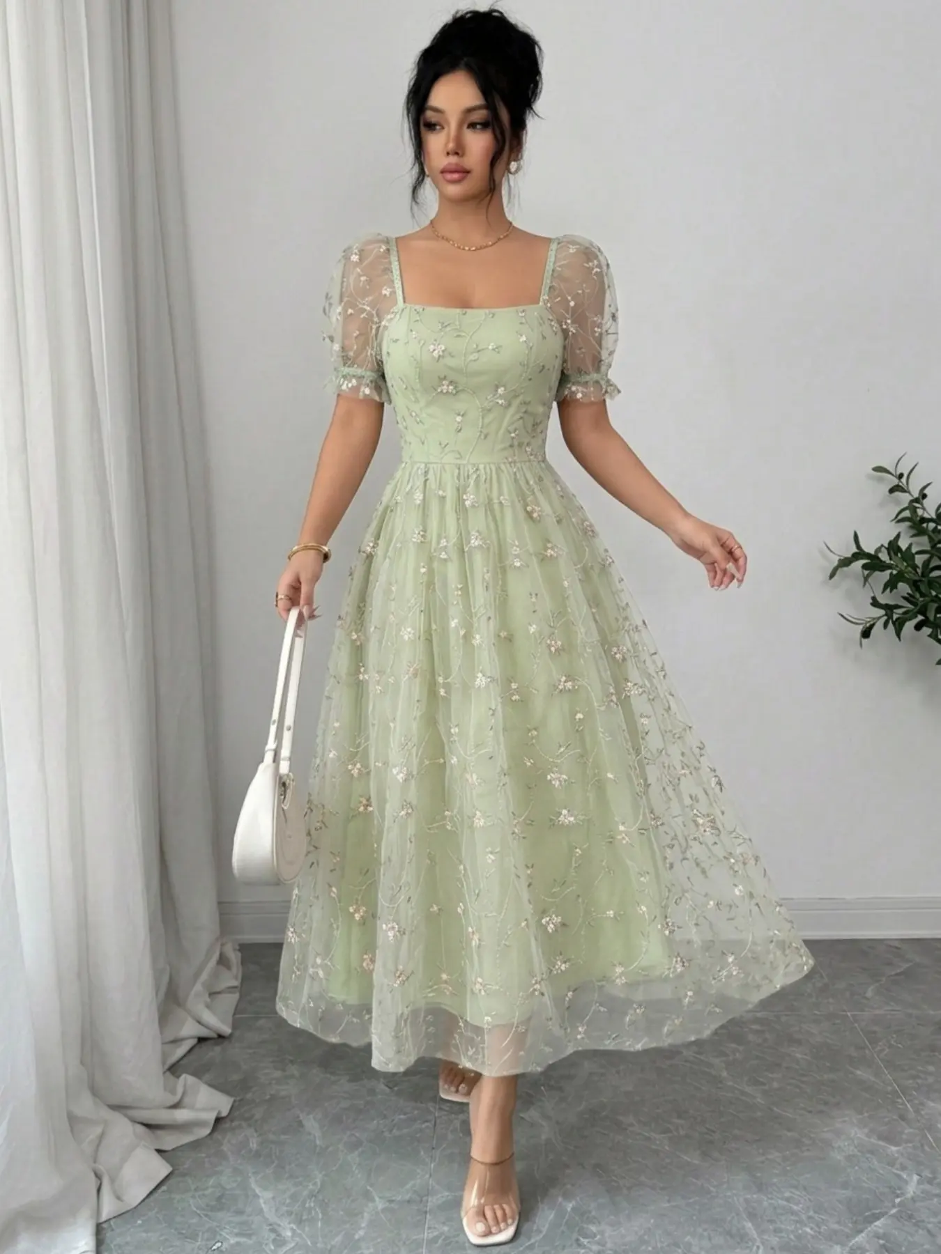 Elegant Short Sleeve Long Dress, Womenswear Mesh Embroidered Country Style Casual, Vacation Wear, 8030 Model, Perfect for Relaxing Days