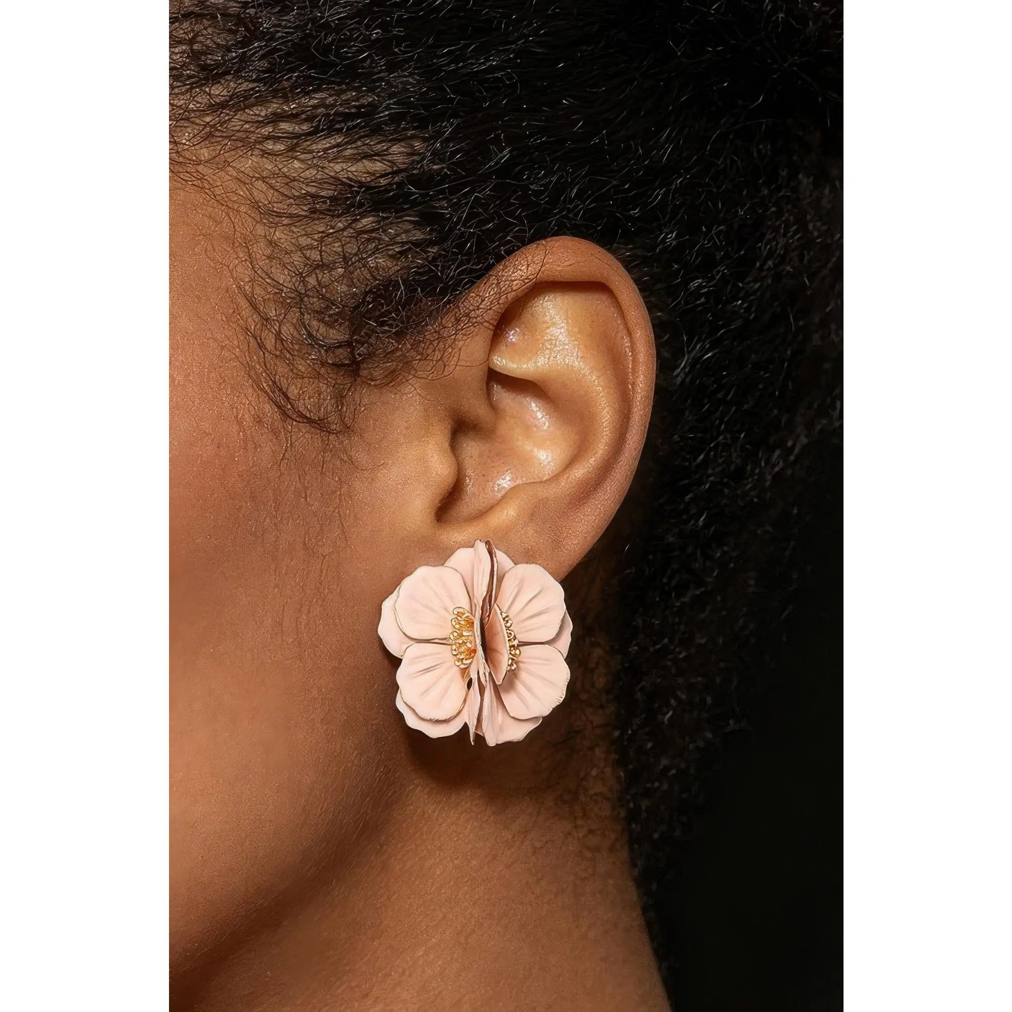 Multi Dimensional Blossom Earrings - Elegant Floral Design for Women's Fashion Accessories