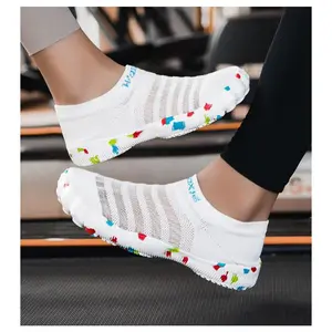 Women'S Quick-Dry Water Shoes, Breathable Lightweight Non-Slip Barefoot Aqua Socks for Surfing, Swimming, Fishing, Diving - All-Season Solid Color Fabric Upper/Inner with MD Sole