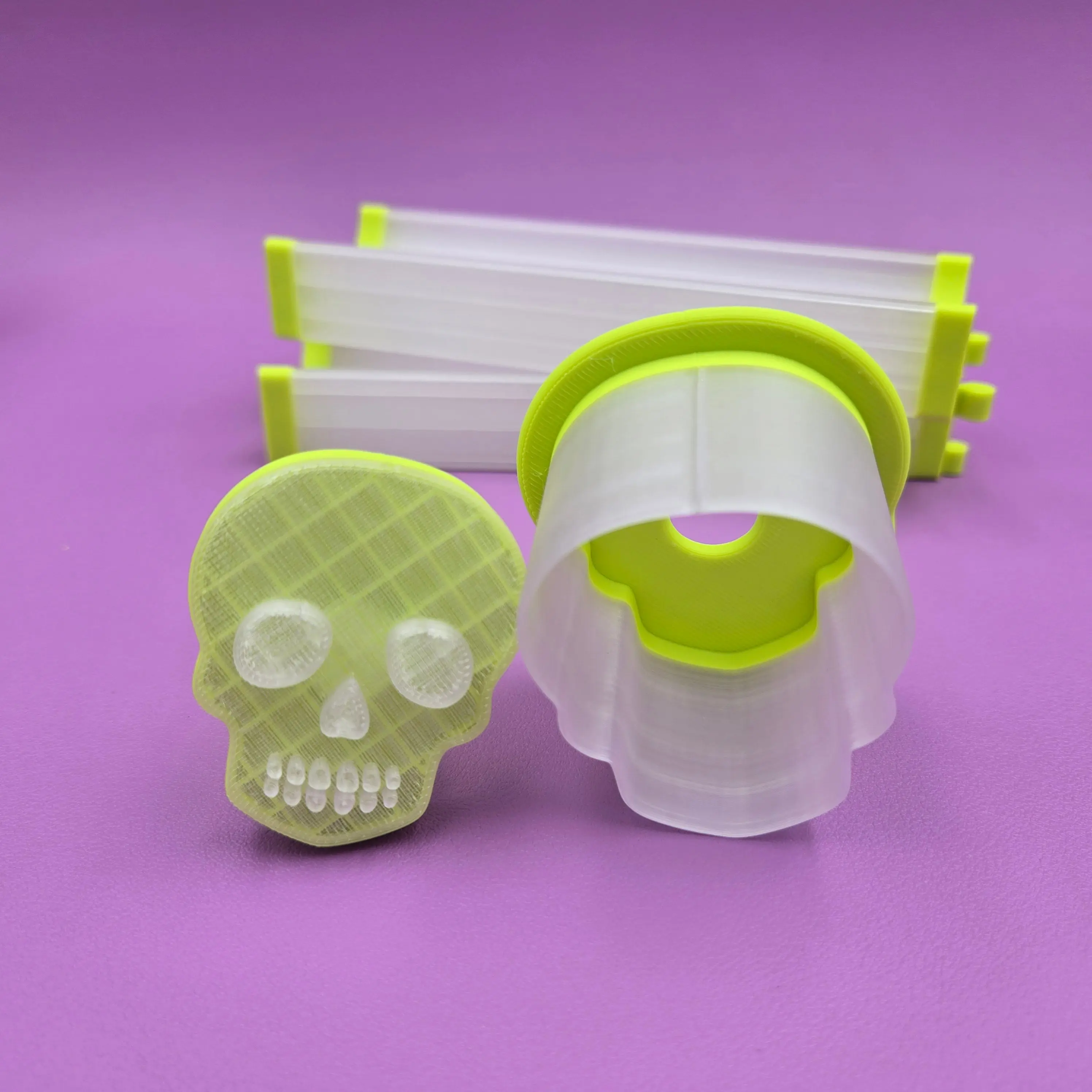 Cake Pop Cutter - Skull (Embossed)