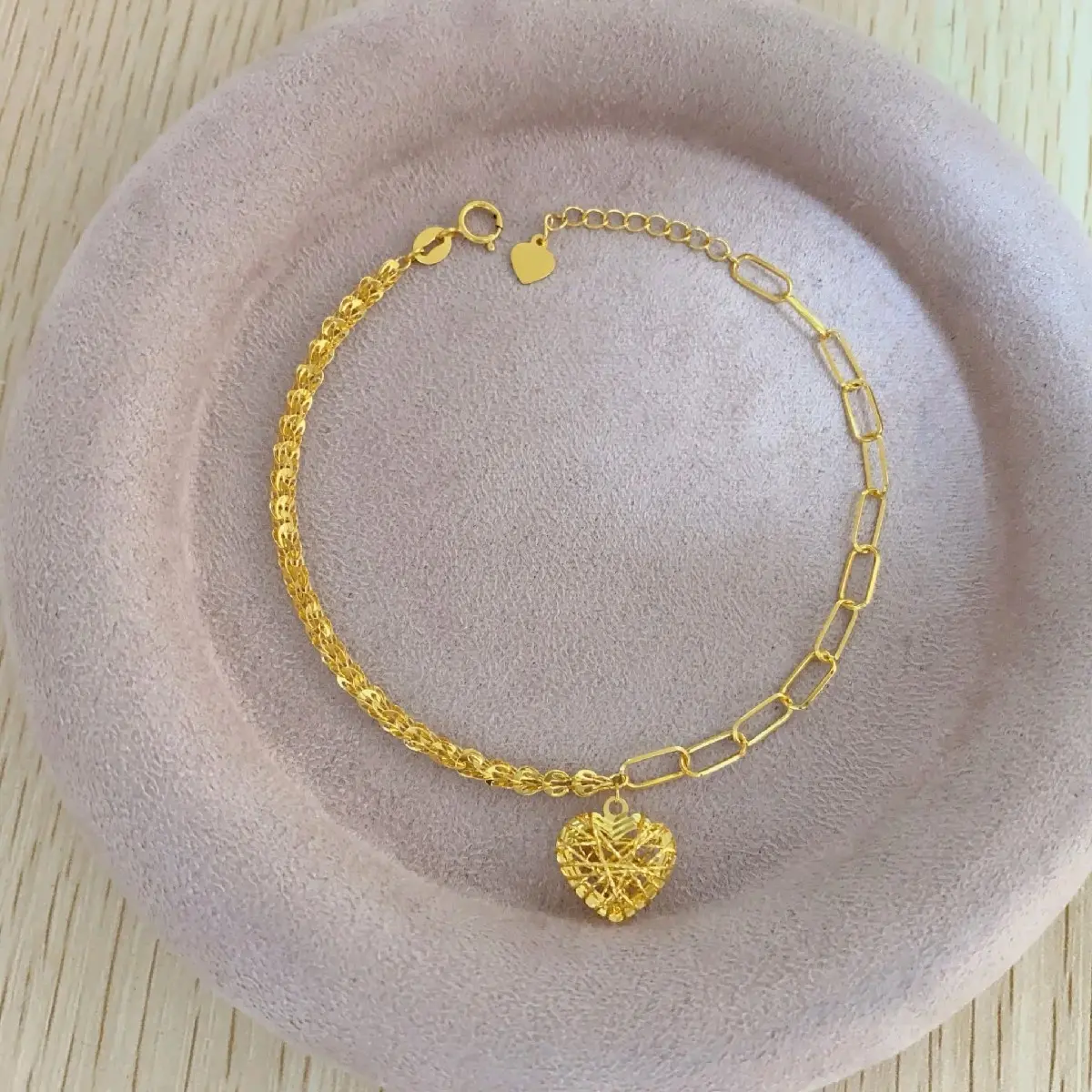Women's 18K Gold Bracelet with Adjustable Strap