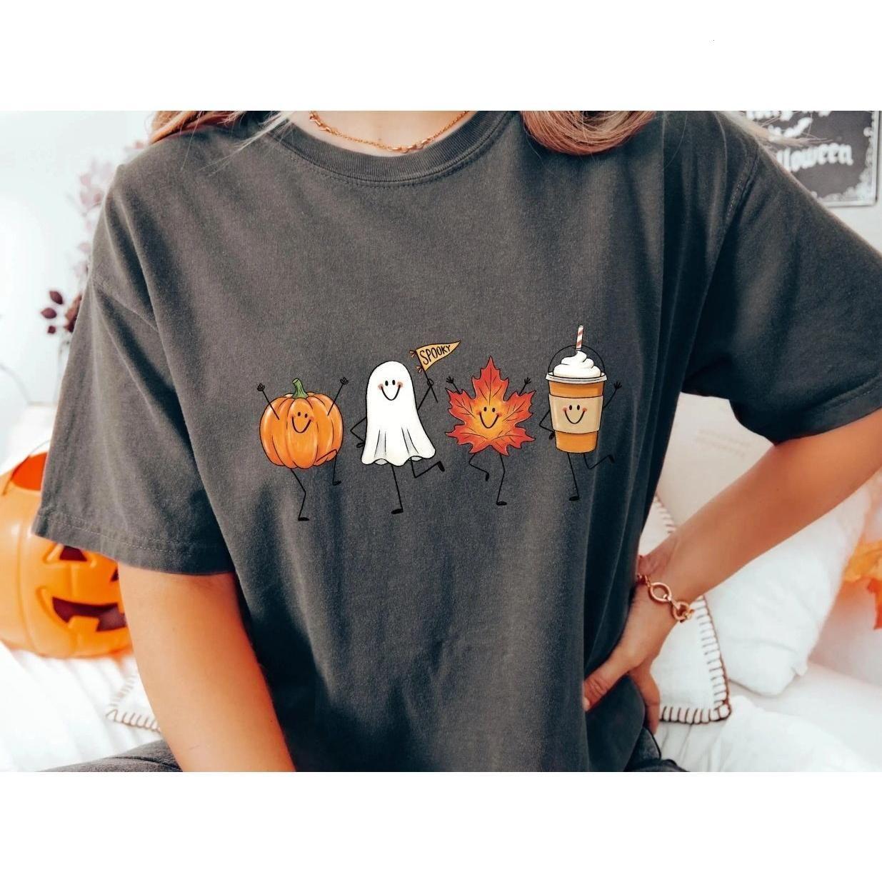 Comfort Colors Cute Autumn Halloween T-Shirt, Pumpkin Ghost Maple Leaf Graphic Tee, Pumpkin Spice Latte Shirt, Trending Halloween Unisex Graphic Tee, Comfortable Menswear & Womenswear Top, Perfect Halloween Gift For Men And Women, Ju28
