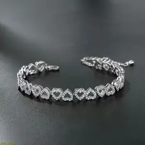 2026 new high-end light luxury bracelet super flash gift full diamond heart-shaped splicing European and American style fashion women's adjustable jewelry jewelry