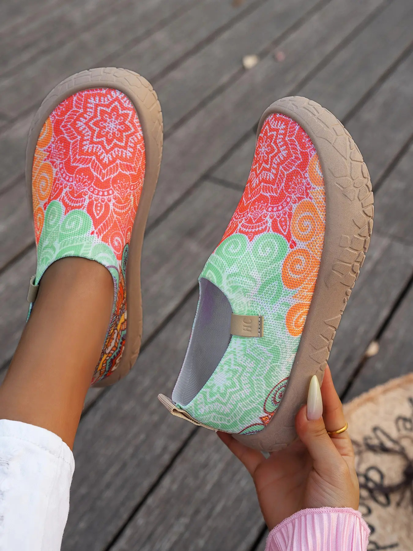 Women's New Print Slip-On Shoes, Soft Sole Anti-Slip Fashion Casual Shoes, Colorblock Comfortable Outdoor Training Shoes, Slip On Trainers, Lightweight slip ons, Lightweight and Stylish