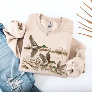 Retro Duck Nature Gildan Sweatshirt, 90s Vintage Wildlife Mallard Pullover, Boho Unisex Cabincore Crewneck, Cozy Season Rustic Cabin Sweater
