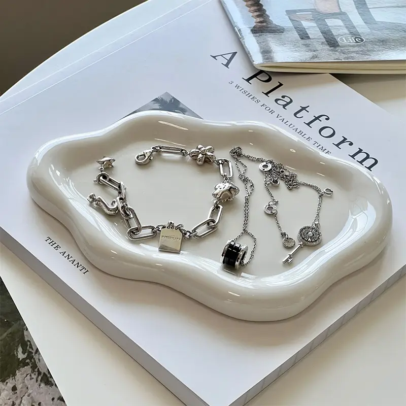 Ceramic Decorative Plate, Modern Aesthetic Cloud Design, Ideal for Jewelry Storage & Home Décor, Perfect Christmas/new Year Gift for Him Her