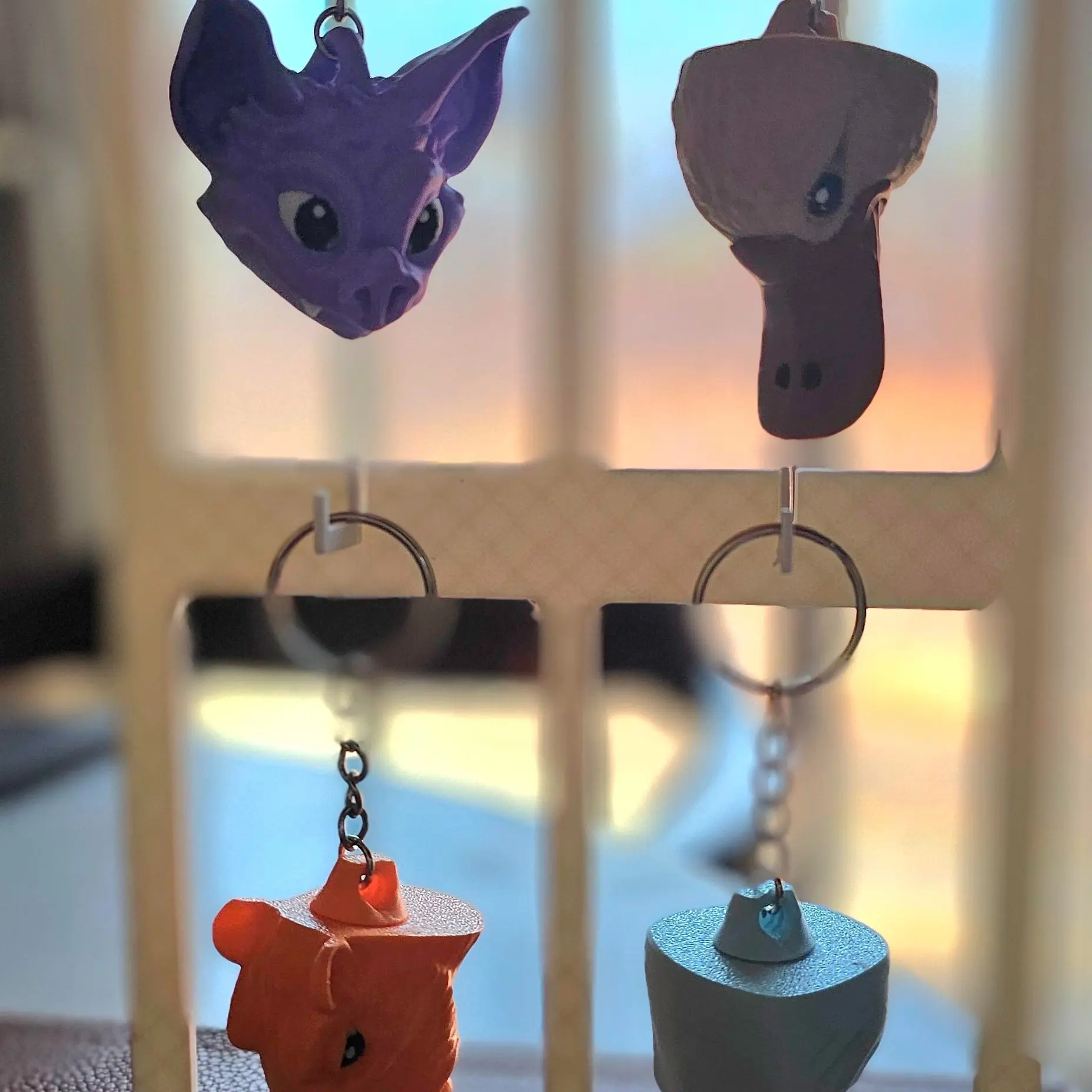 Animal Keychains and Magnets - Solid Design Blue Color Keychain with Circular Base