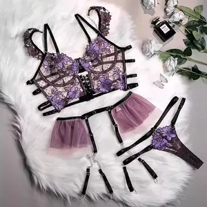 3-Piece Set 2025 New Design Purple Embroidery Chain Women's Underwear Complex Craft Sexy Garter Floral Lace Thong Women's Mesh Patchwork Underwear Lingerie Strap Womenswear Comfort Multicolor