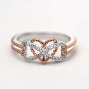 Silver Plated Heart Ring with Rhinestone Mosaic Design - Perfect for Gift-Giving and Daily Wear