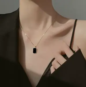 hemorrhoids jewellery New Minimalist Rectangular Pendant Necklaces For Women Men Korean Black Epoxy Long Gold Color Metal Birthday Daily Gifts Jewelry