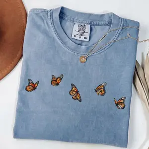 Comfort Colors Vintage Butterfly T-Shirt – Monarch Butterfly Floral Design, Purple Aesthetic Style, Gardener Gift Idea, Birthday Outfit, Streetwear Style Unisex Fits Cotton Comfort Casual Shirt With Soft Nature Inspired Look