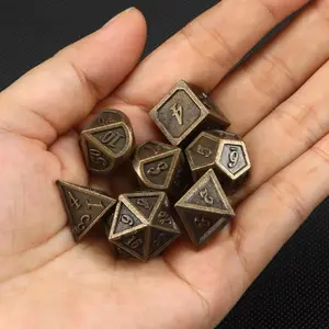 Metal Dice Set, Polyhedral Dice Set, 7 Counts/set DND Game Dice, RPG Dragon & Dungeon DND RPG MTG D20 D12 D10 D8 D6 D4 Desktop Game