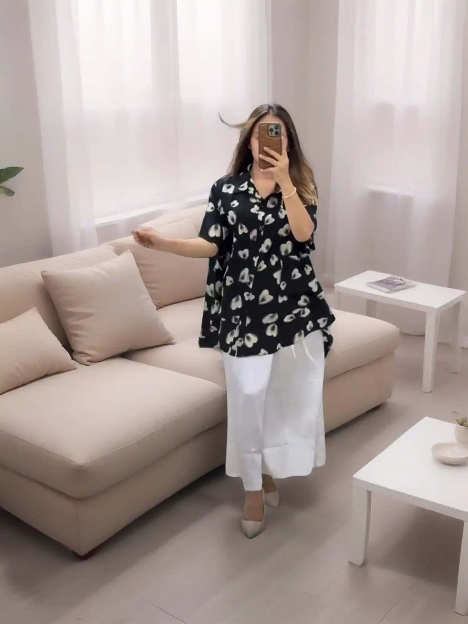 Women's Kurta Palazzo Set, Floral Print Georgette 2-Piece Ensemble with Relaxed Fit Baggy Pants and Cotton Lined Button-Down Top