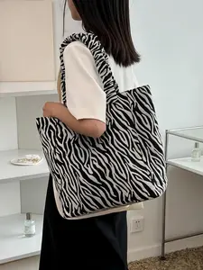 Zebra Striped Pattern Shoulder Clutch, Fashionable Daily Use Bag, Ideal Accessory for Work and Leisure, Perfect for All Seasons