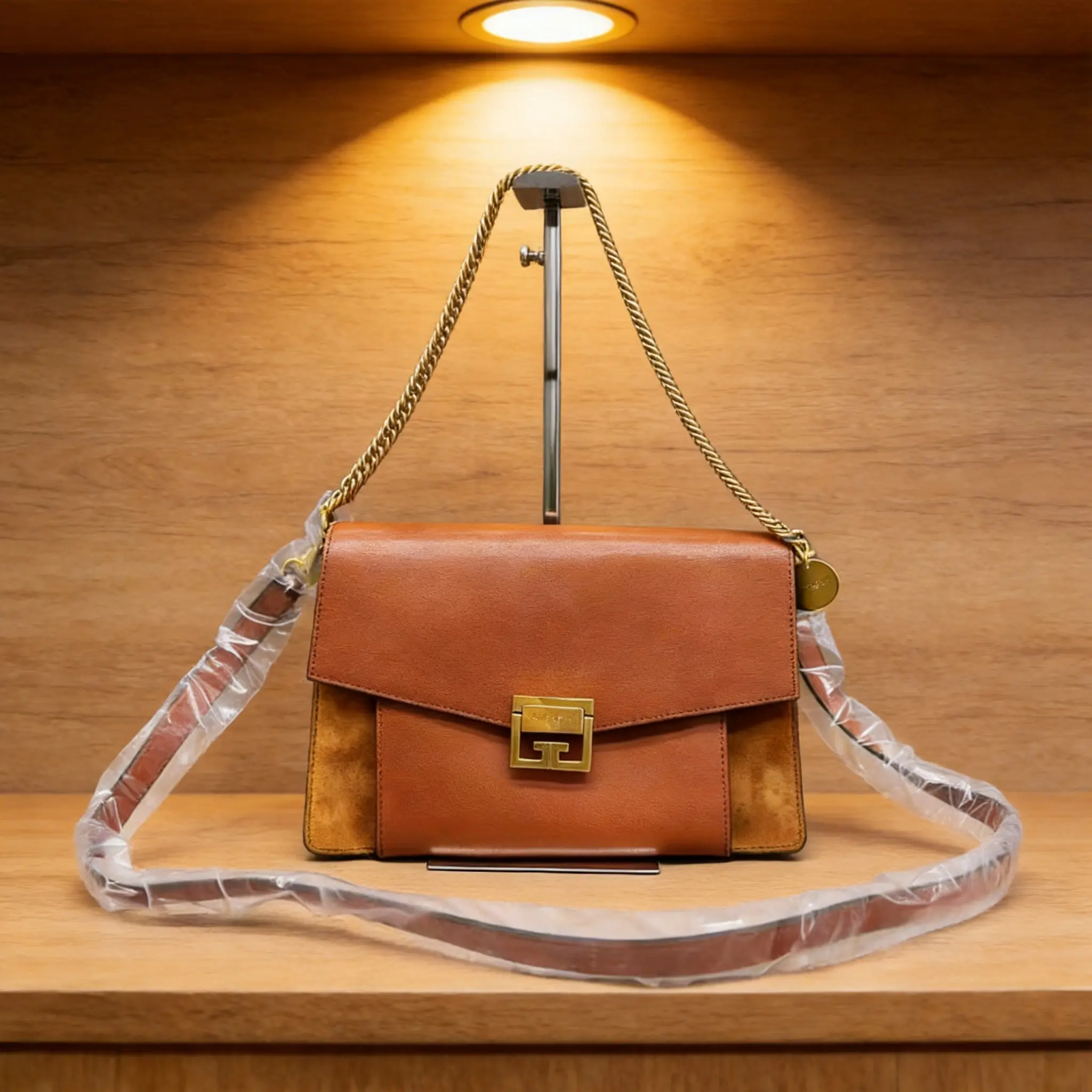 Pre-owned GIVENCHY Leather Shoulder Bag D0626681718