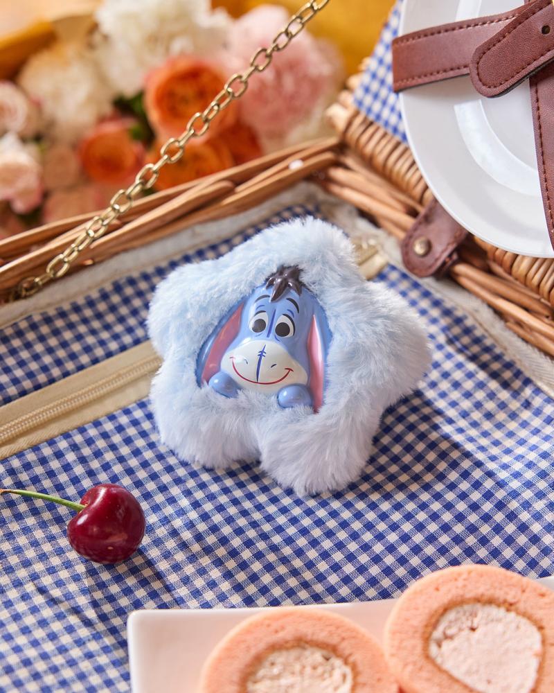 Disney Plush Season Series Flower Papa Blind Box Pendant - Disney Co-Branded Strawberry Bear & Dumbo Toy Pendant, a Surprise Gift for Friends, Bag Pendant & Keychain