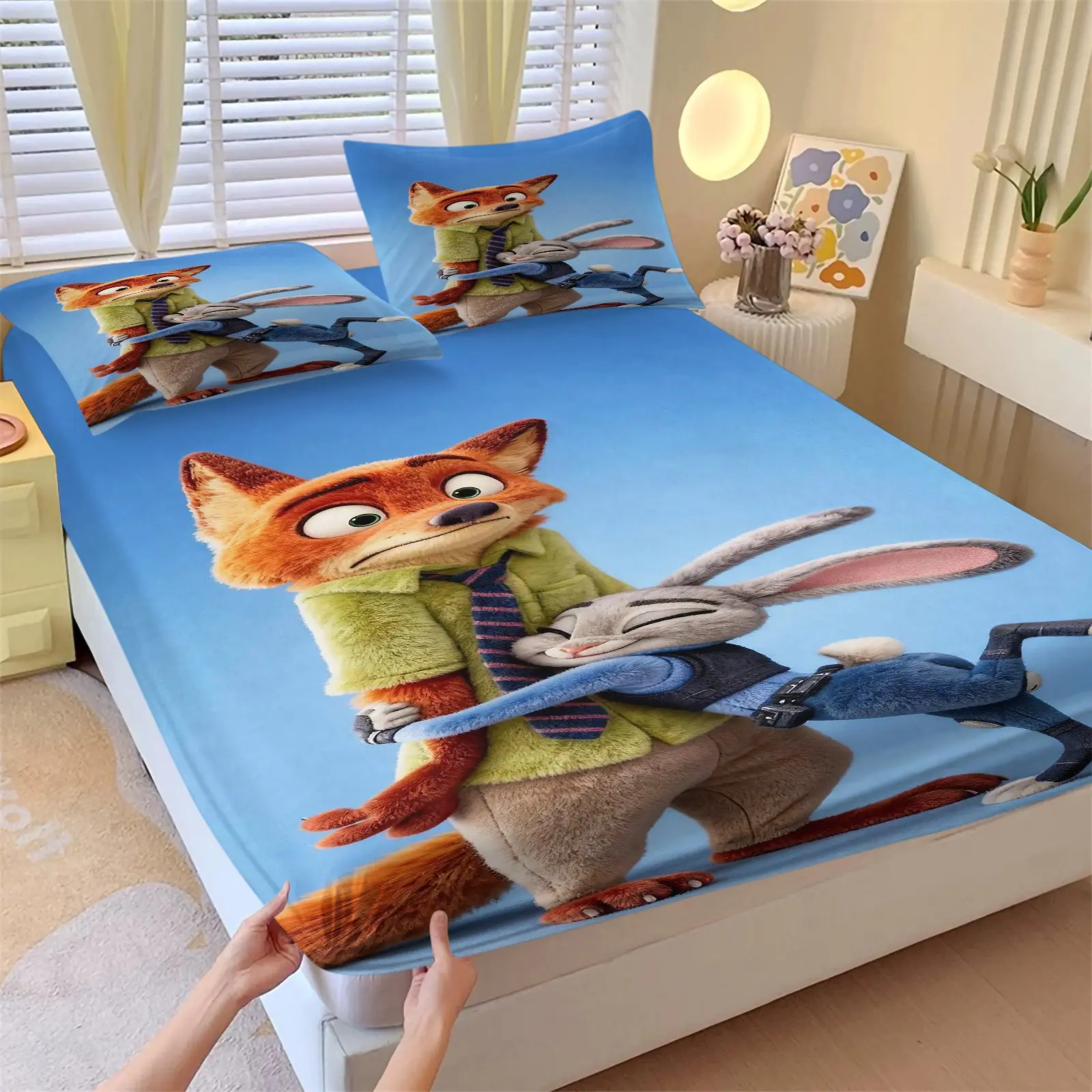 Crazy Zootopia Pattern Bed Sheet, Non slip, Dust proof and Soft Bedding for Bedrooms and Dormitories, Suitable for Moving and Daily Holiday Gifts, Includes 1 Bed Sheet and 2 Pillowcases