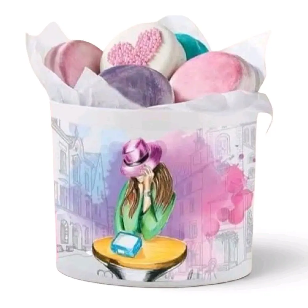 Tupperware Girl snack Container Tupperware Girl snack Container