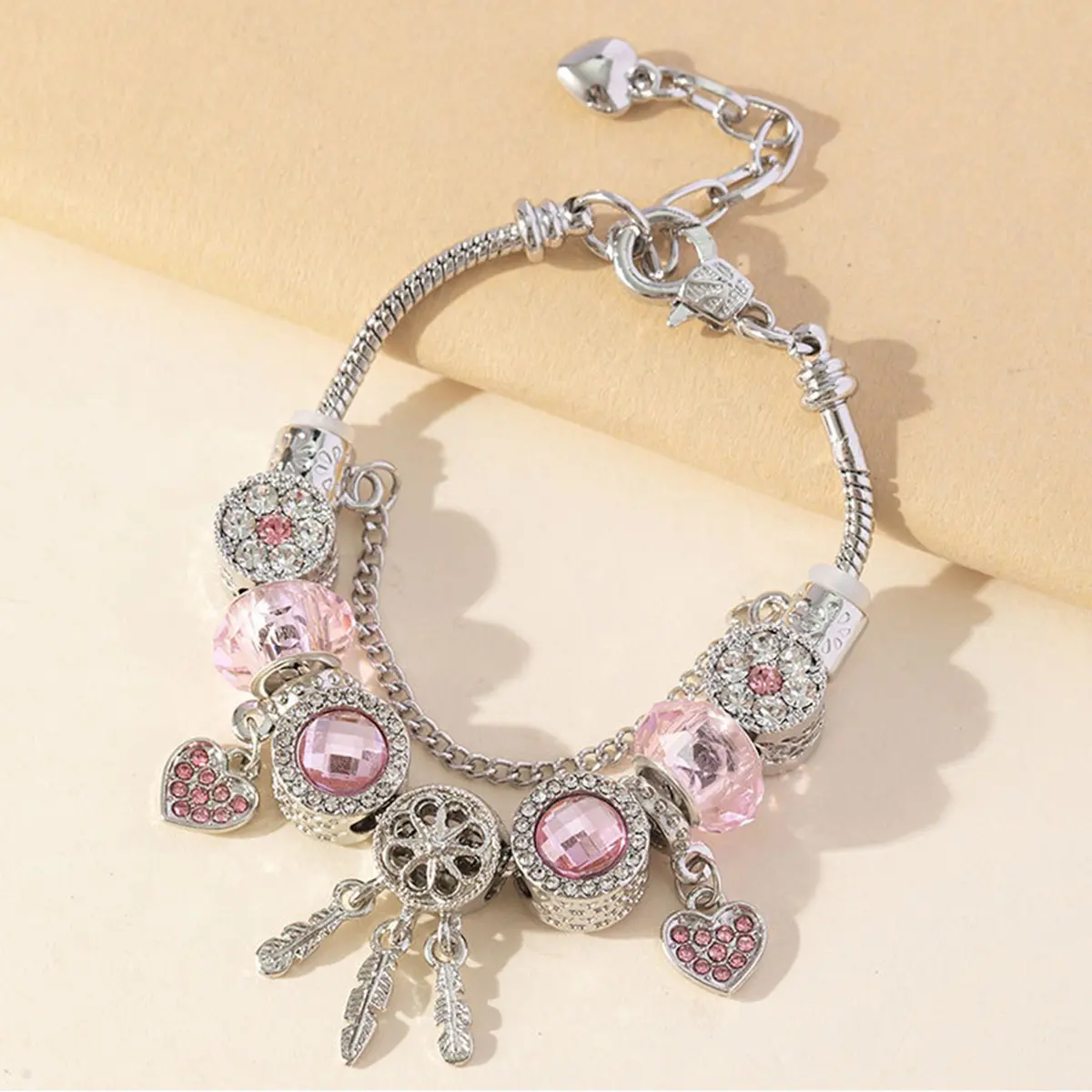 Women's beaded bracelet, adjustable exquisite cartoon friendship bracelet for women, teens, girls gifts