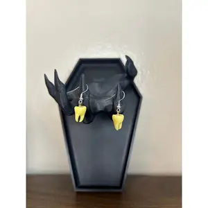 Dental Delight Earrings - Adorable Tooth Motif Resin Earrings for Dental Aficionados Lightweight Comfortable Versatile Charm Thoughtful Gift